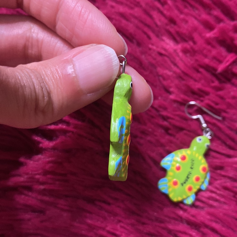 Puerto Rico artisanal turtle earrings 🐢 🌺 🇵🇷 - Picture 12 of 17
